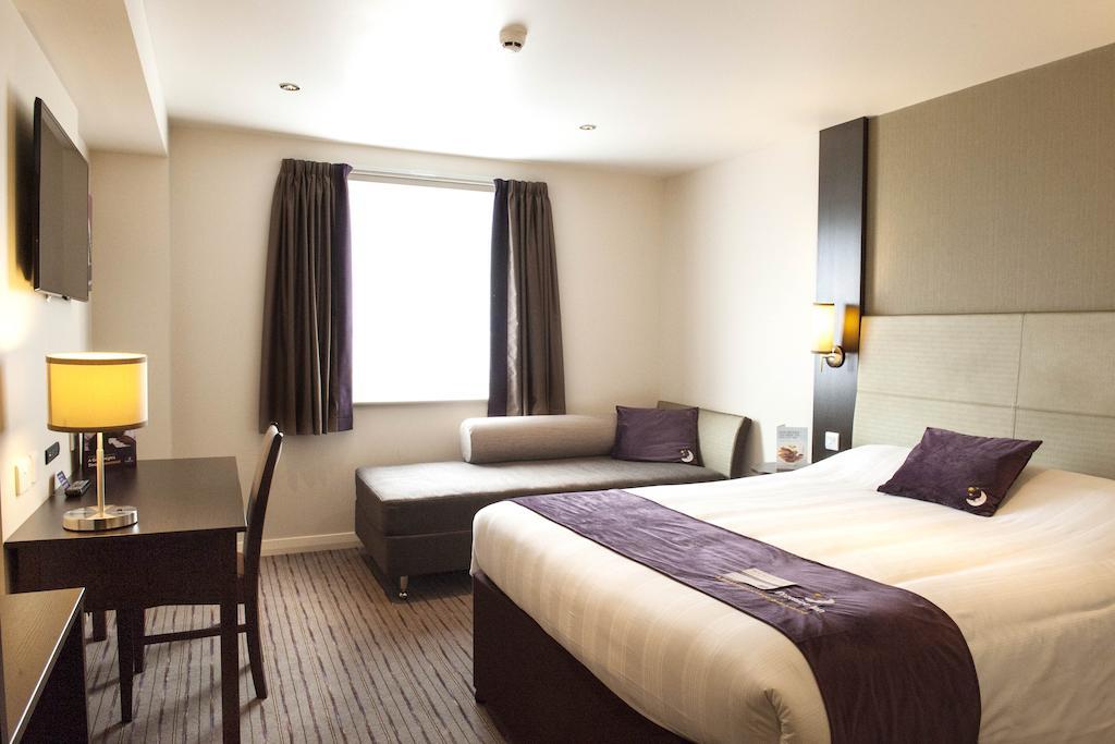 Premier Inn Barrow In Furness 部屋 写真