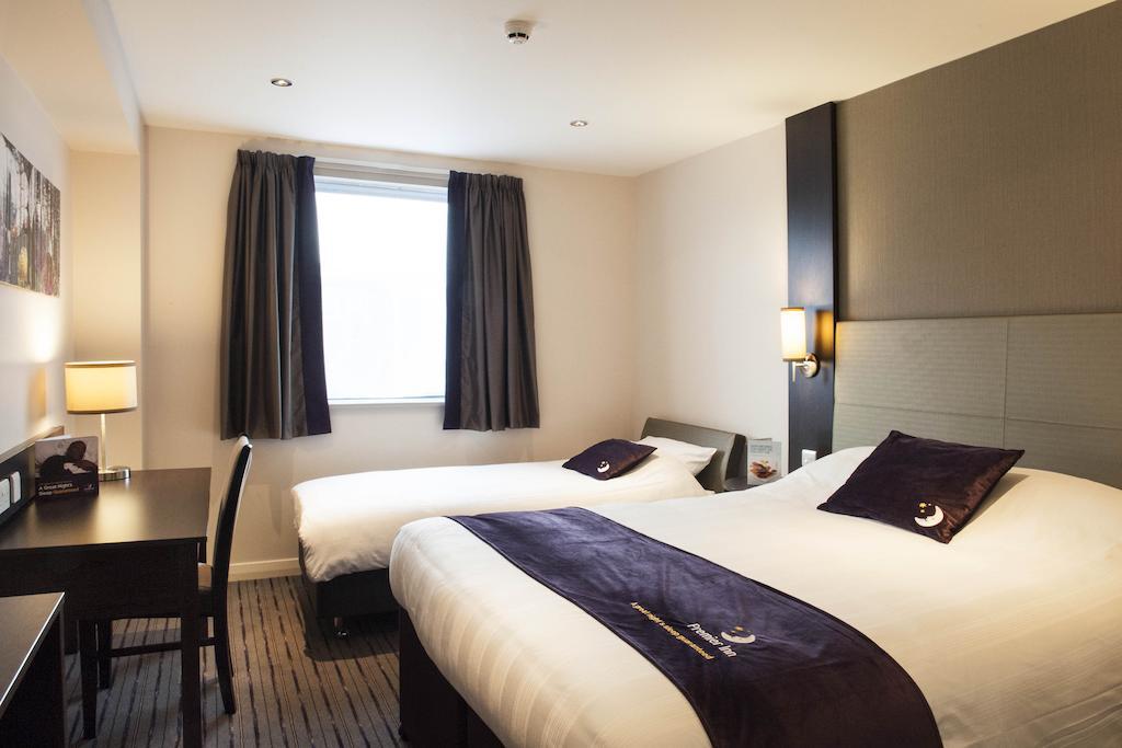 Premier Inn Barrow In Furness 部屋 写真