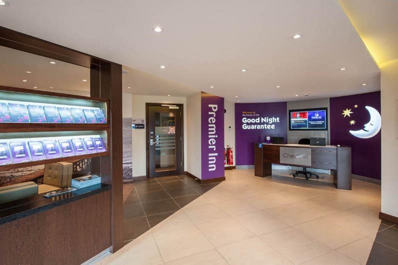 Premier Inn Barrow In Furness エクステリア 写真