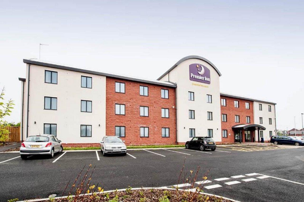 Premier Inn Barrow In Furness エクステリア 写真